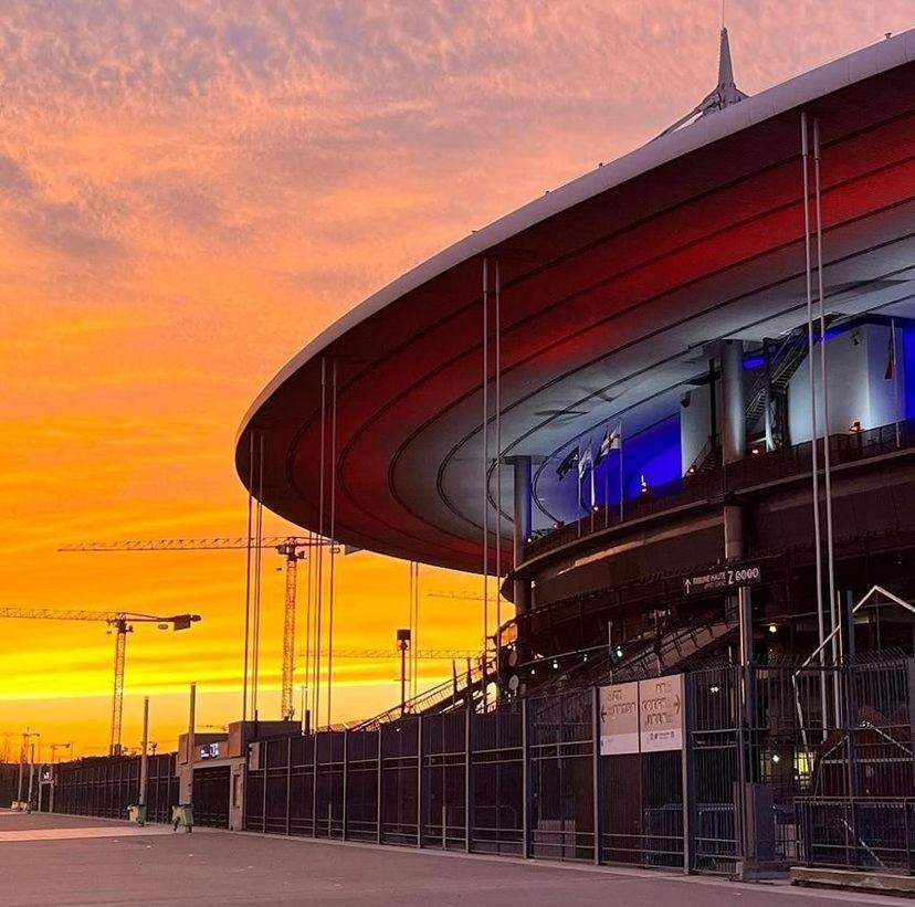 Chambre Paris Stade De France Сен Дени Екстериор снимка